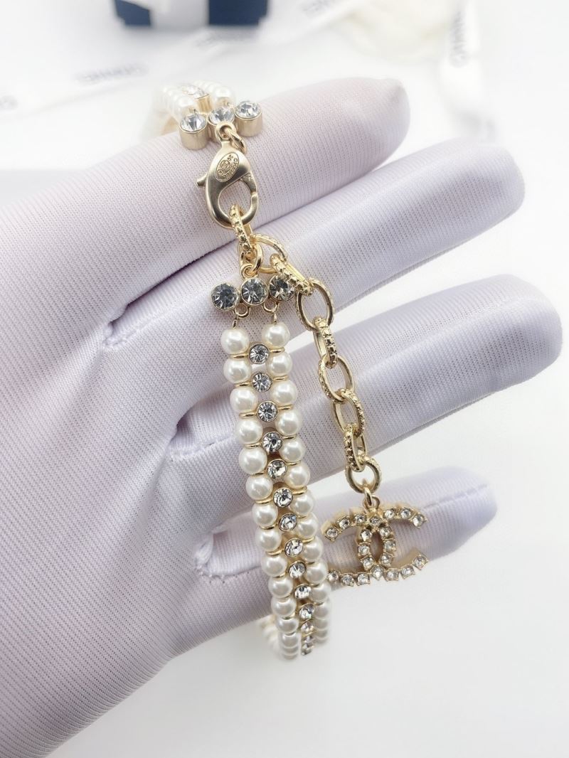 Ch**el necklaces